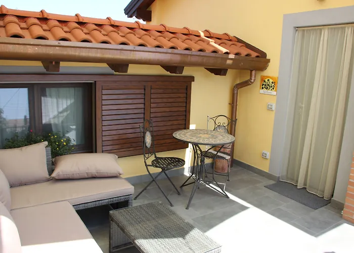Hayloft 4*