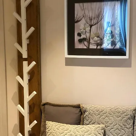 Hayloft Bed & Breakfast 4*